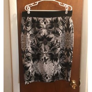 Apt. 9 Pencil Skirt XL NWOT